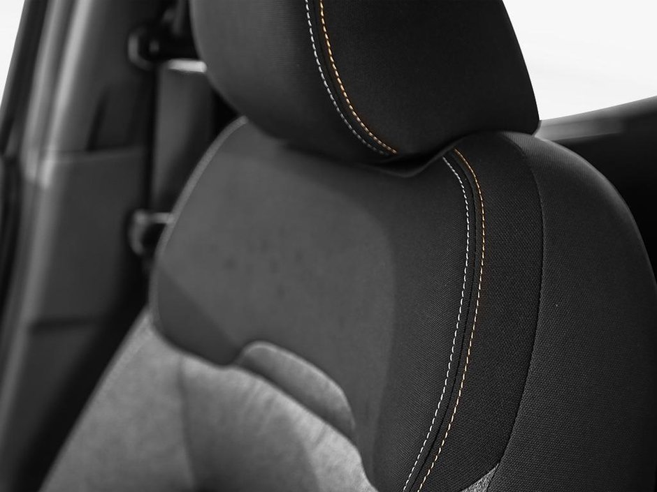 2025 Nissan Kicks SV PREMIUM-19