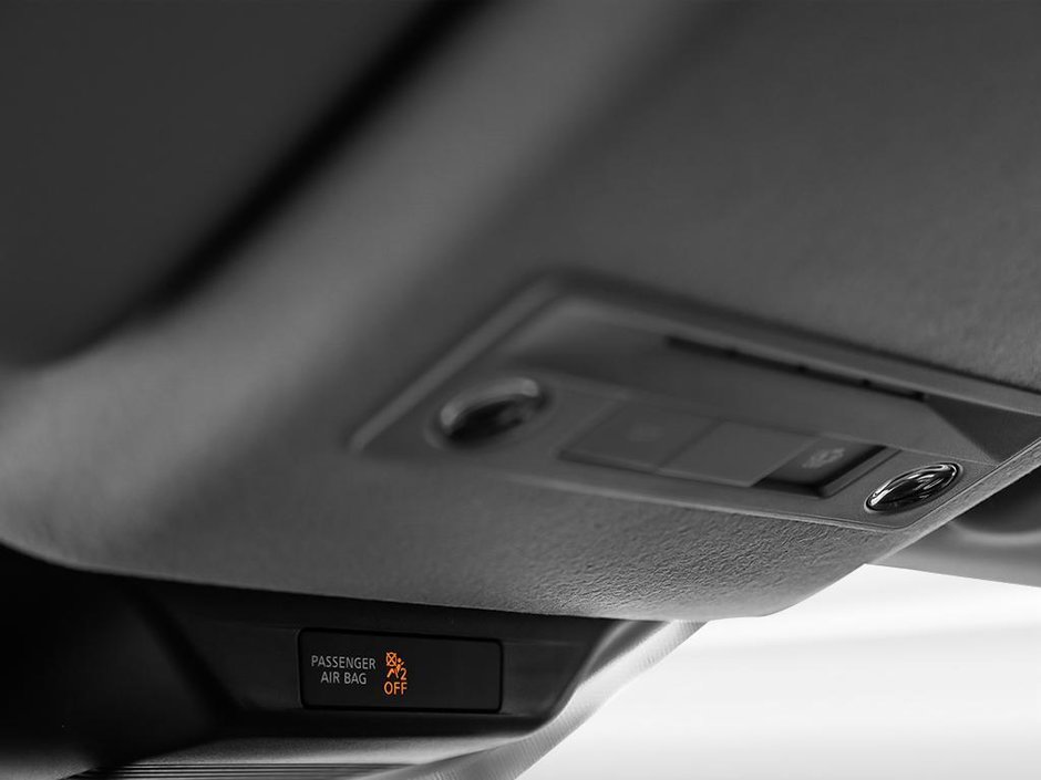 2025 Nissan Kicks SV PREMIUM-18