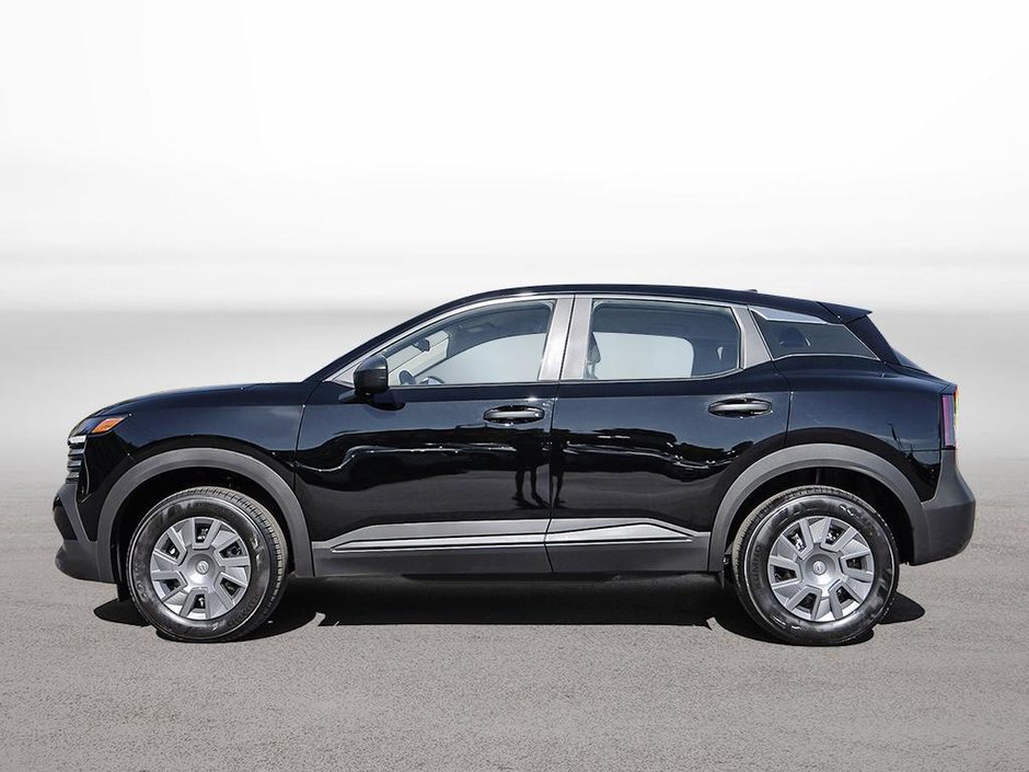 2025 Nissan Kicks S-2