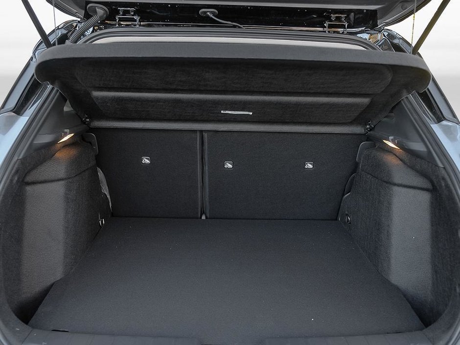 2025 Nissan Kicks SR PREMIUM-6