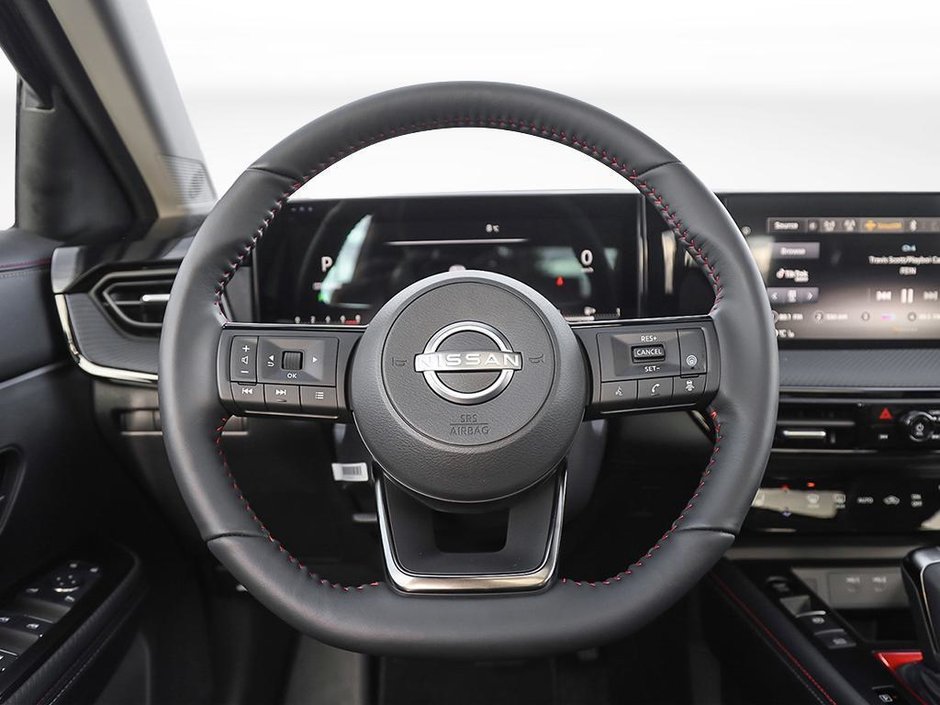 2025 Nissan Kicks SR-12