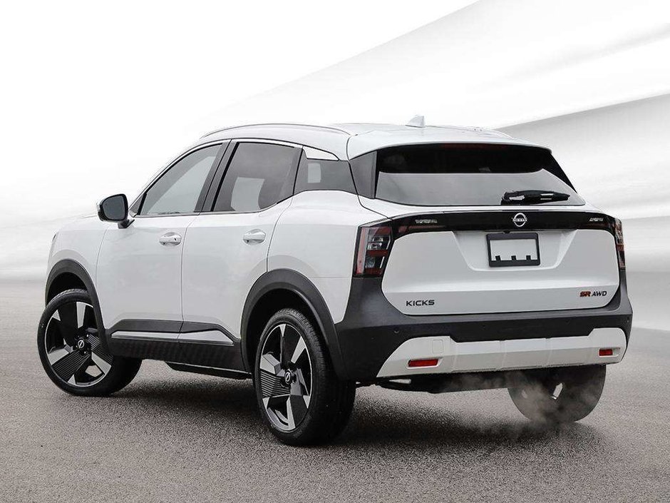 2026 Nissan Kicks SR-4