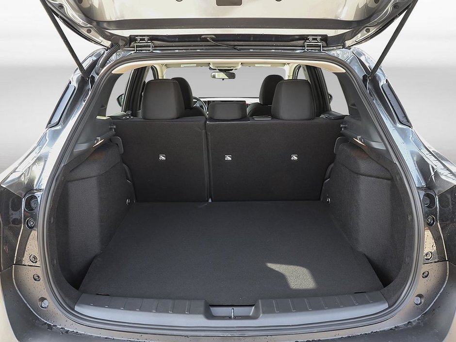 2026 Nissan Kicks SV FWD-6