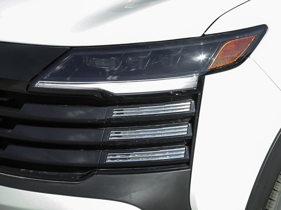 2026 Nissan Kicks SV AWD-9