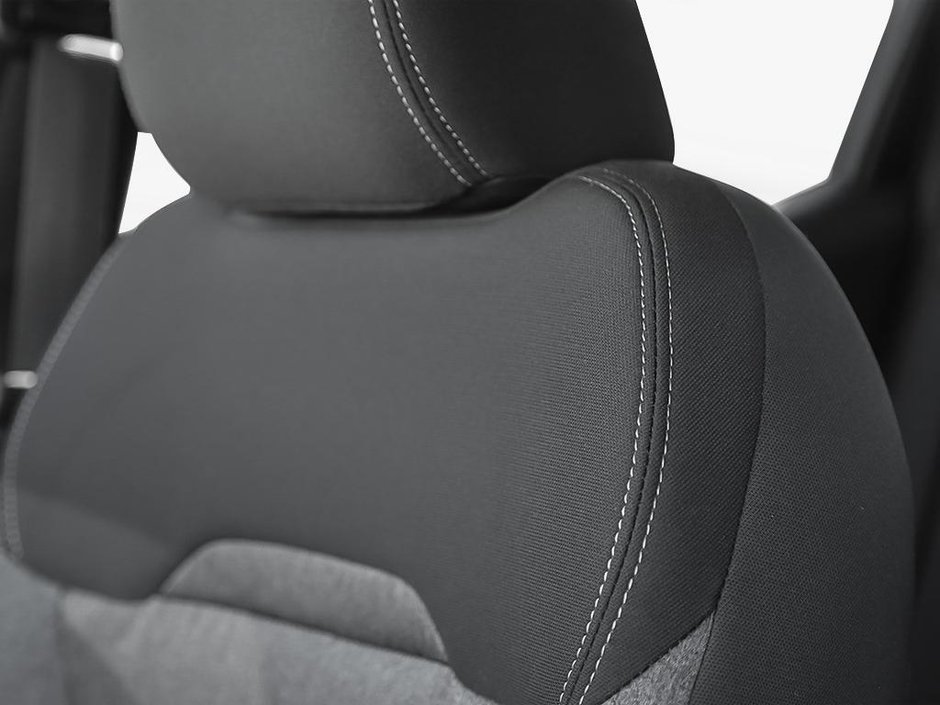 2026 Nissan Kicks SV Premium AWD-17