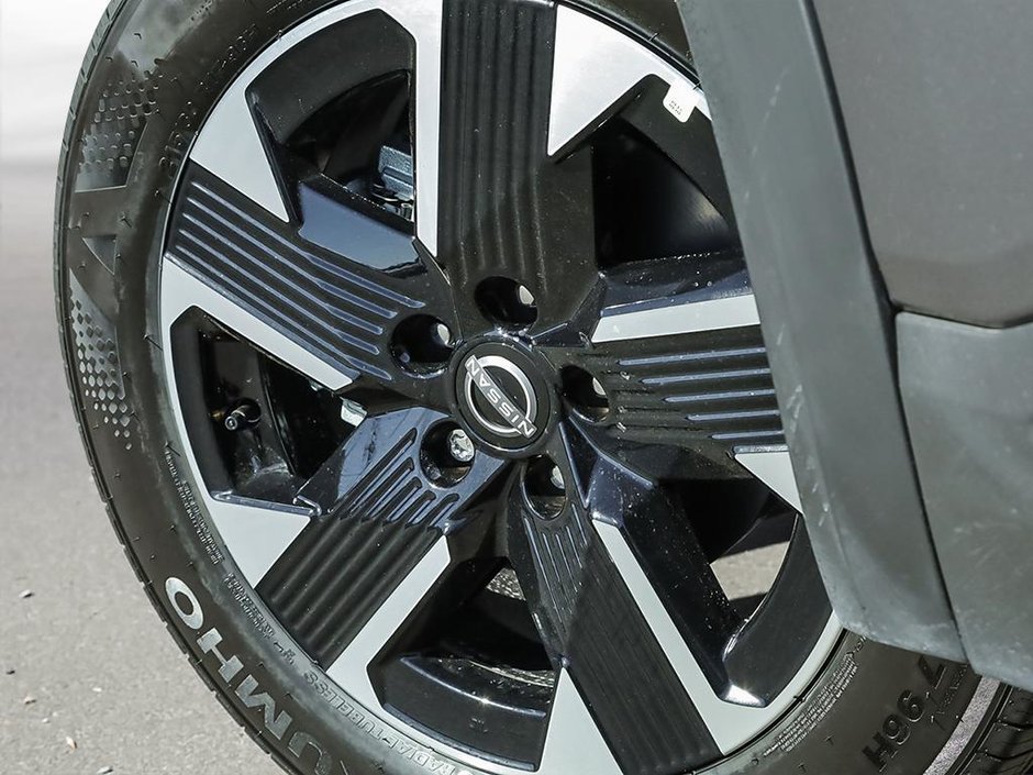 2026 Nissan Kicks SV Premium AWD-7