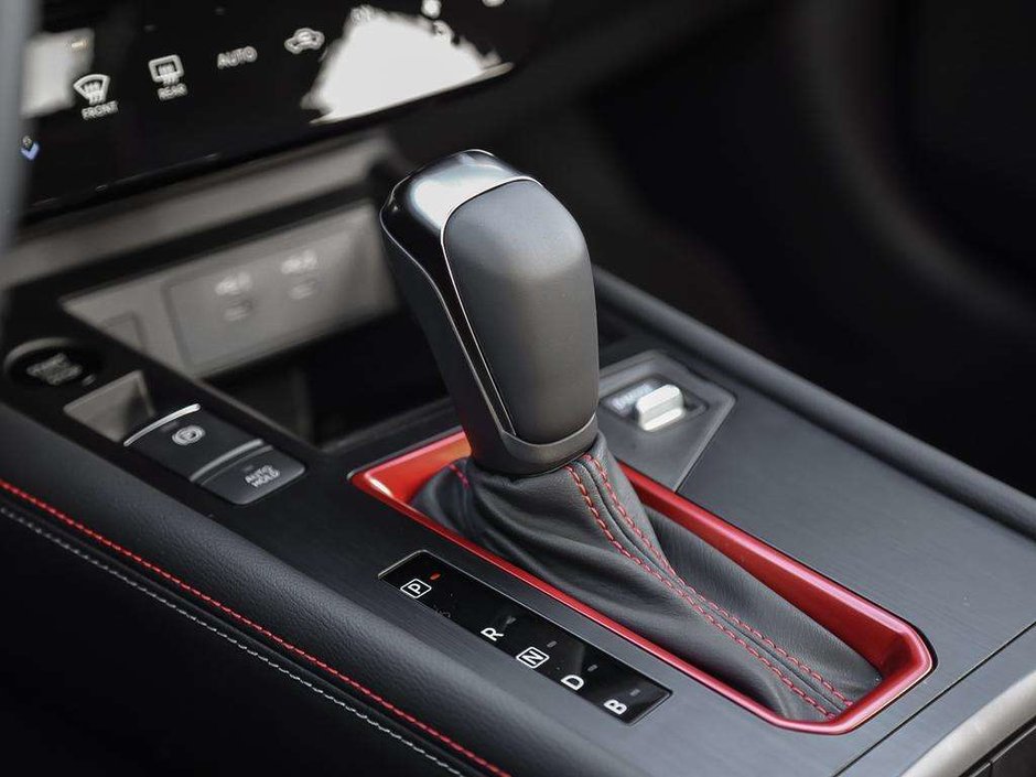 2026 Nissan Kicks SR Premium AWD-14