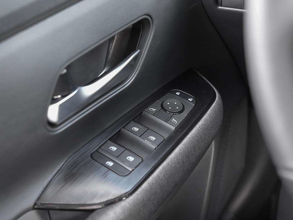 2026 Nissan Kicks SV AWD-14