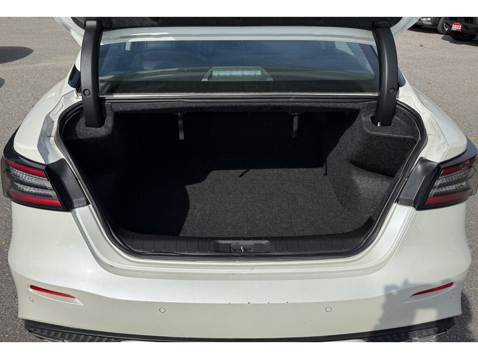 2023 Nissan Maxima SL-14