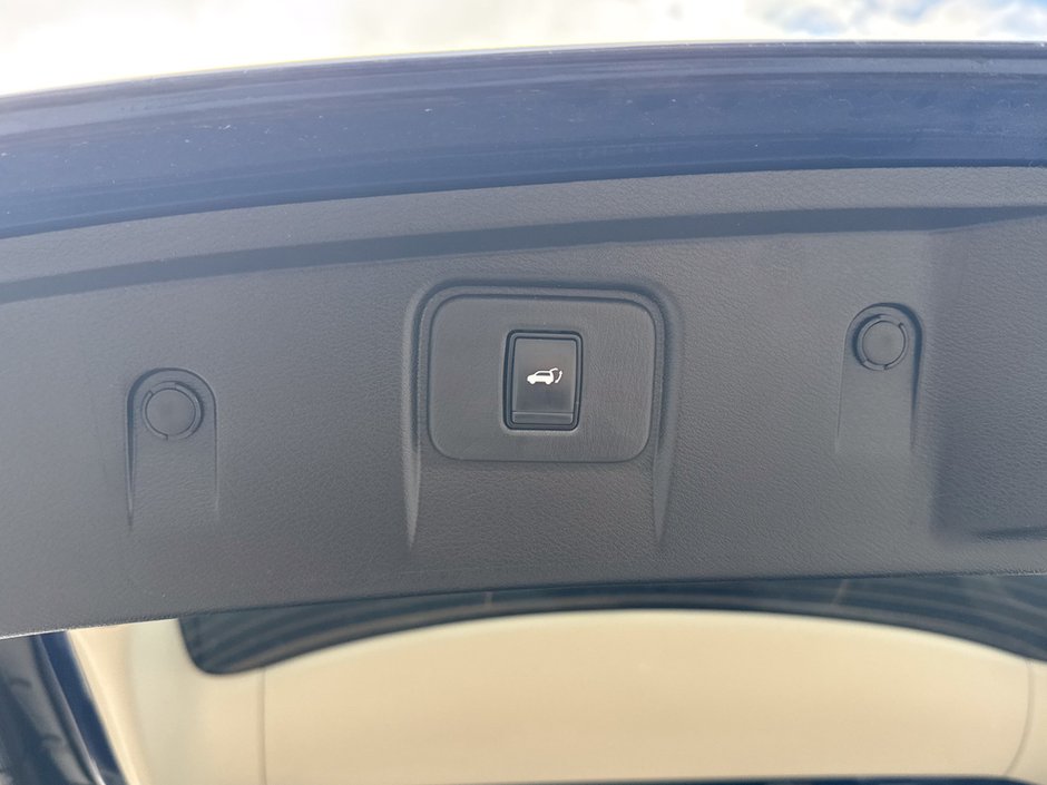 2019 Nissan Murano SV-12