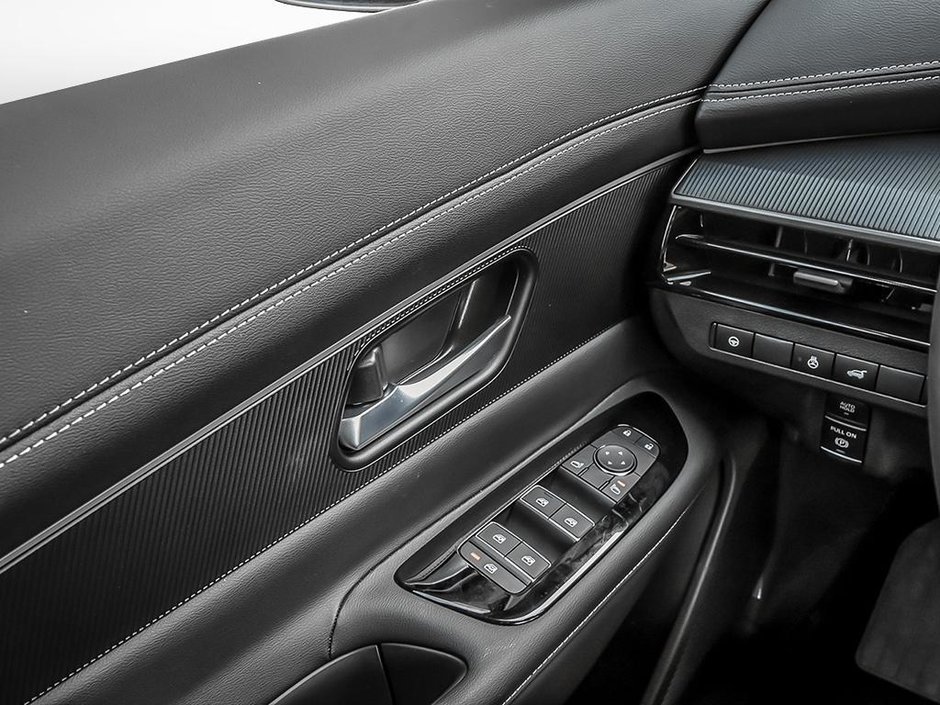 2025 Nissan Murano SV-14