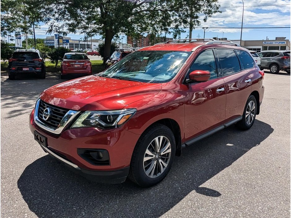 2018 Nissan Pathfinder SV-3