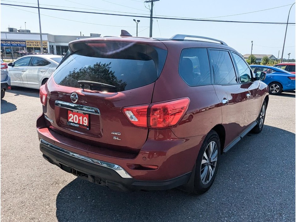 2019 Nissan Pathfinder SL-8