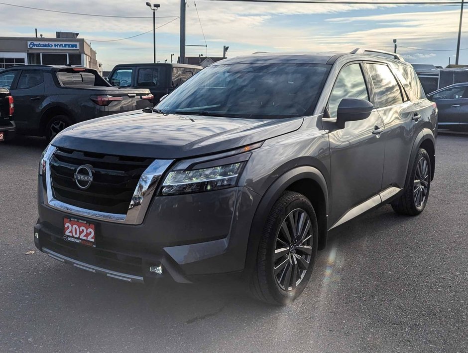 2022 Nissan Pathfinder SL-3