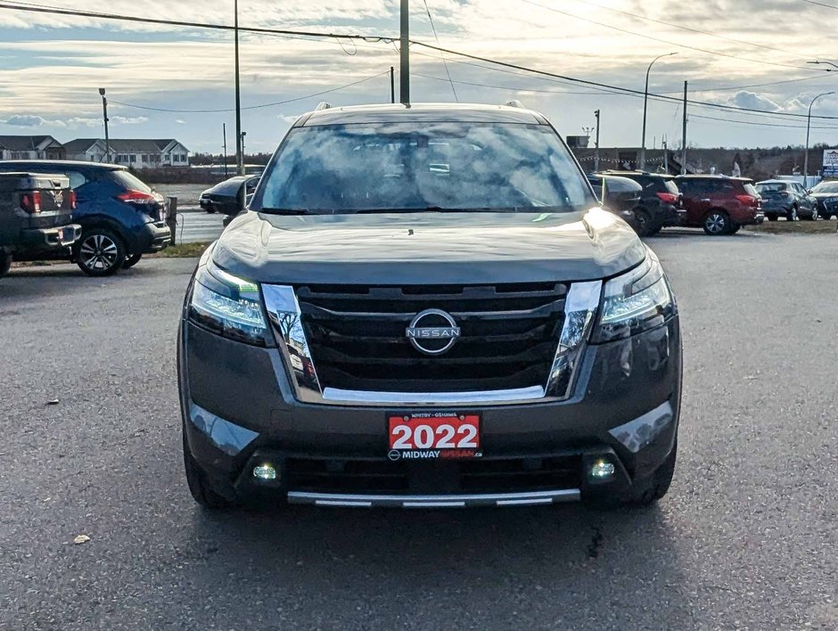 2022 Nissan Pathfinder SL-2