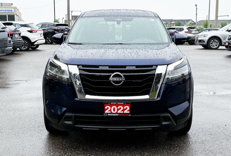 2022 Nissan Pathfinder S-2
