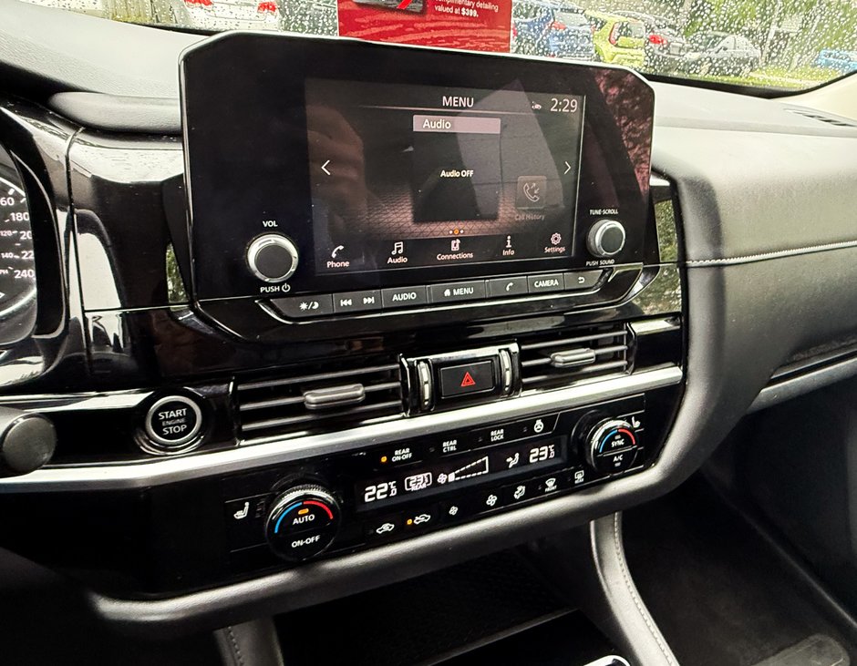 2022 Nissan Pathfinder S-20