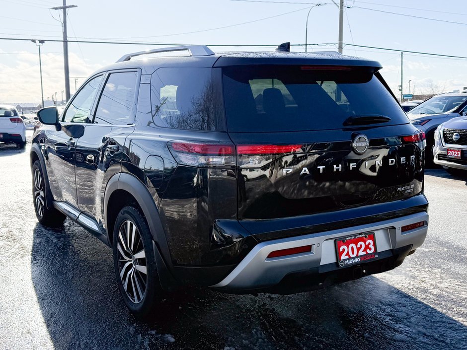 2023 Nissan Pathfinder Platinum-4