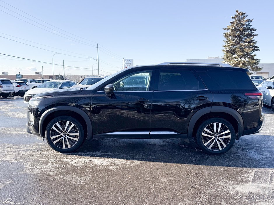2023 Nissan Pathfinder Platinum-3