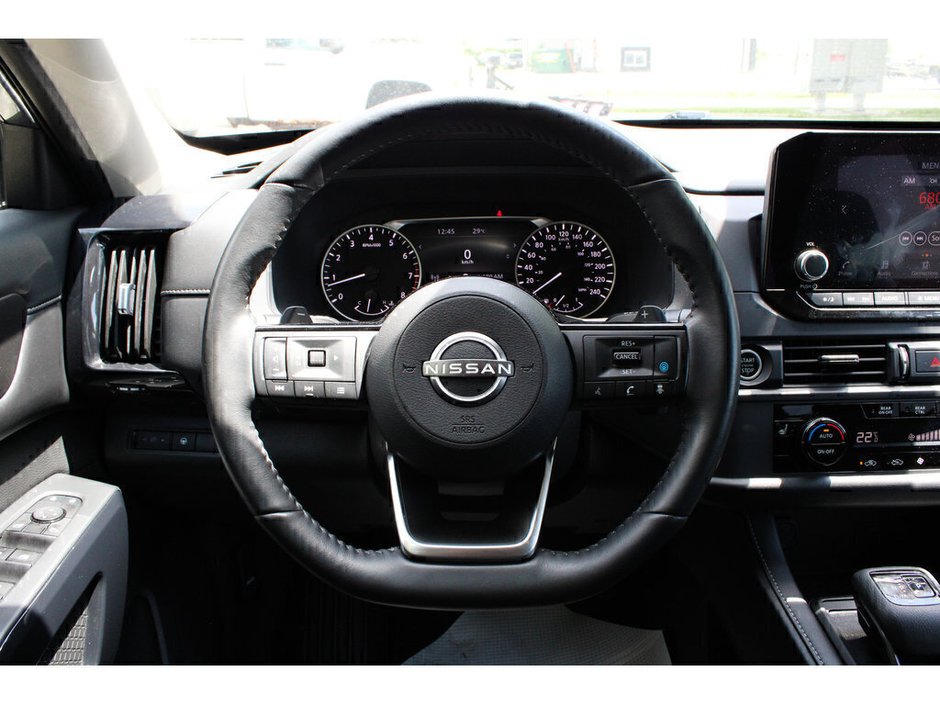 2023 Nissan Pathfinder S-19