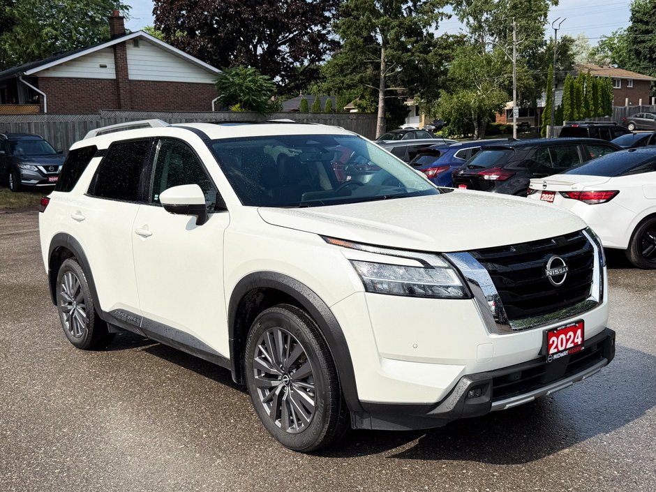 2024 Nissan Pathfinder SL-9