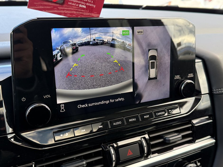 2024 Nissan Pathfinder Platinum-25