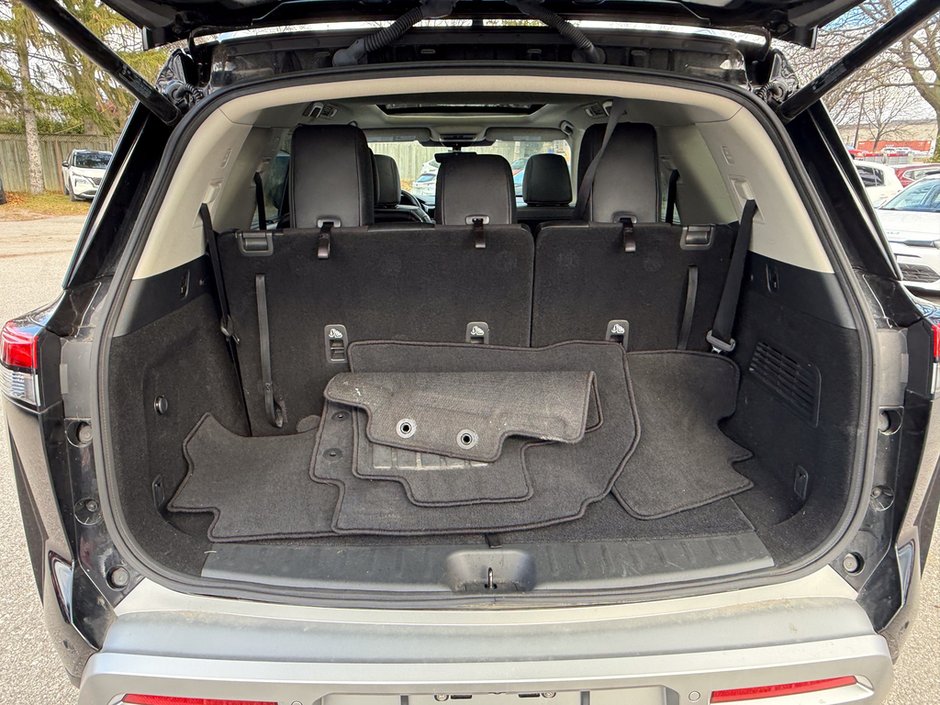 2024 Nissan Pathfinder Platinum-10