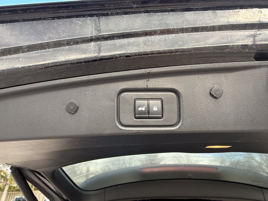 2024 Nissan Pathfinder Platinum-11