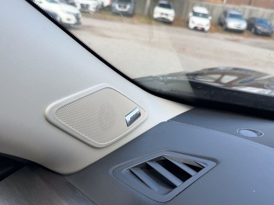 2024 Nissan Pathfinder Platinum-20