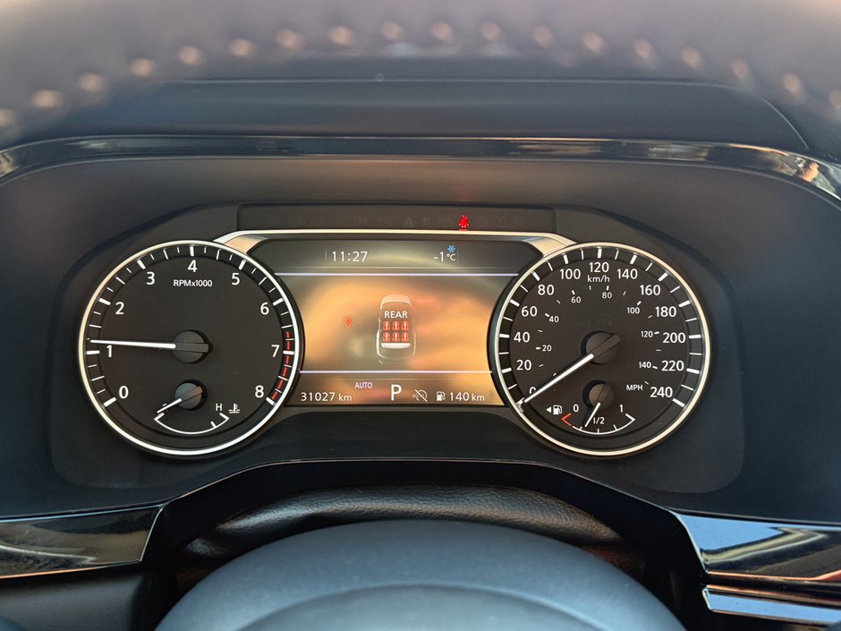 2024 Nissan Pathfinder SL-26