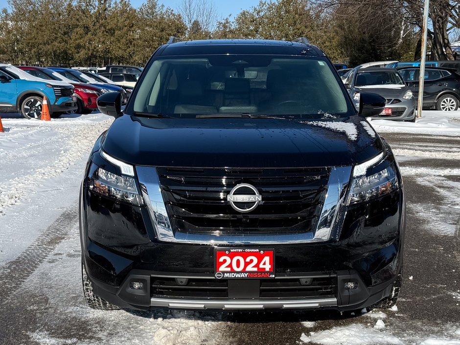 2024 Nissan Pathfinder SL-1