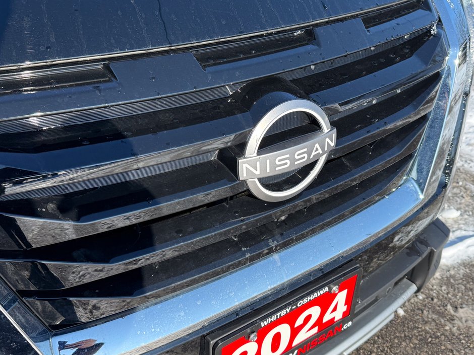 2024 Nissan Pathfinder SL-9