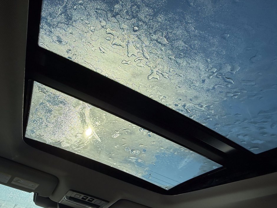 2024 Nissan Pathfinder SL-17