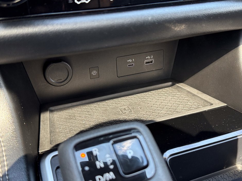 2024 Nissan Pathfinder Platinum-30