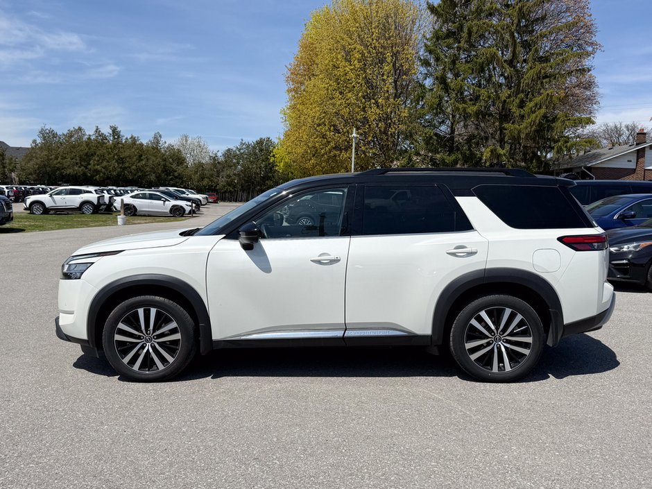 2024 Nissan Pathfinder Platinum-3