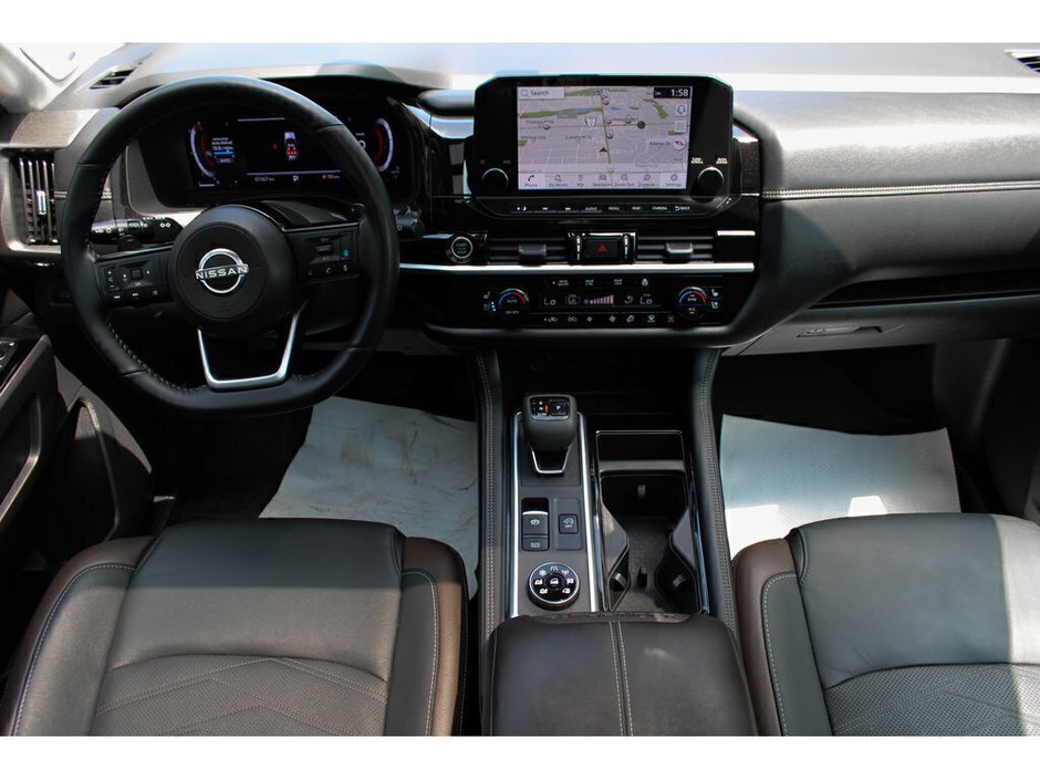 2024 Nissan Pathfinder Platinum-18
