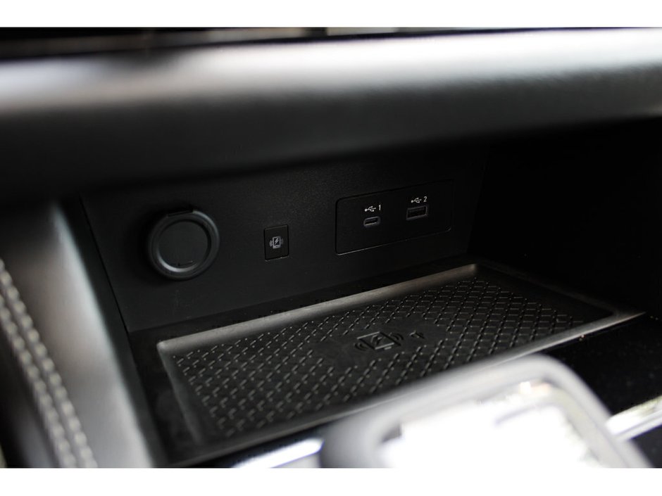 2024 Nissan Pathfinder Platinum-28