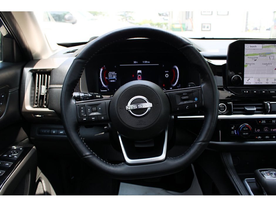 2024 Nissan Pathfinder Platinum-20