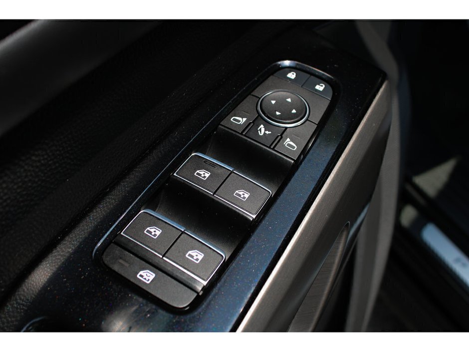 2024 Nissan Pathfinder Platinum-30