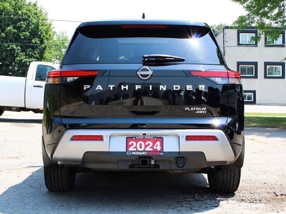 2024 Nissan Pathfinder Platinum-5
