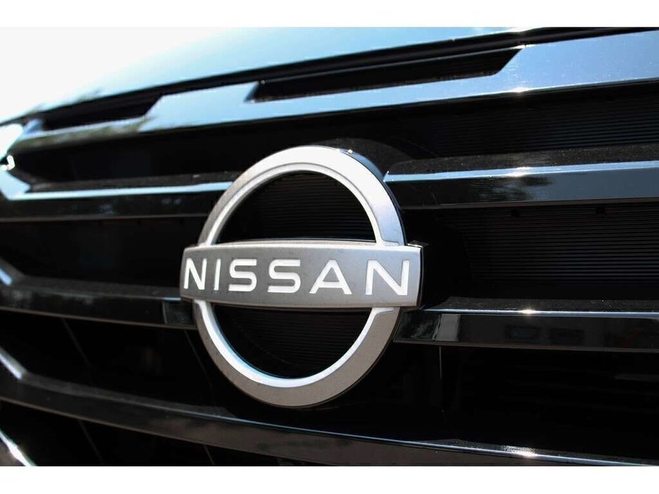 2024 Nissan Pathfinder Platinum-9