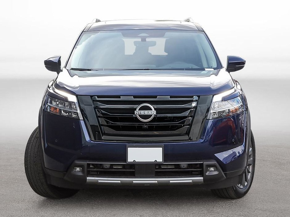 2025 Nissan Pathfinder SL-1