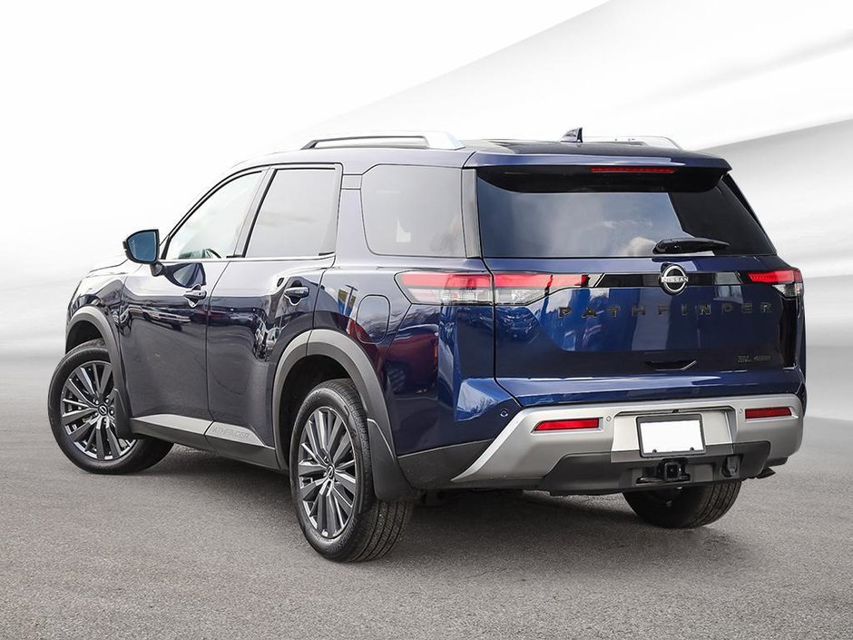 2025 Nissan Pathfinder SL-3