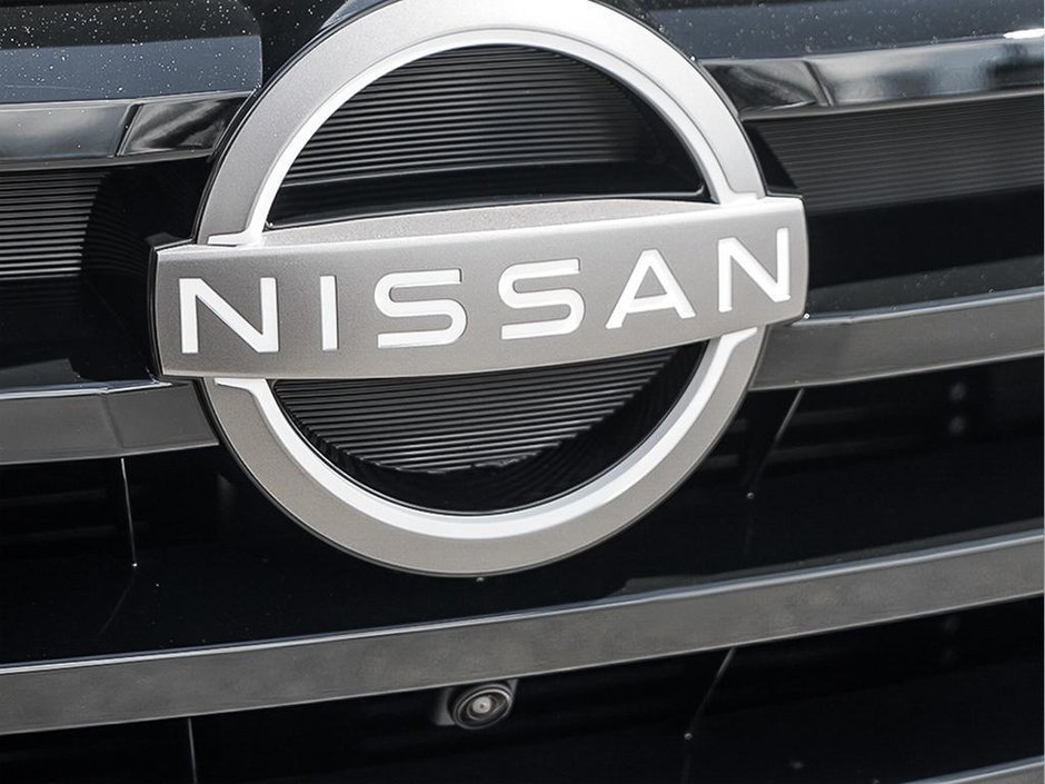2025 Nissan Pathfinder SL-7