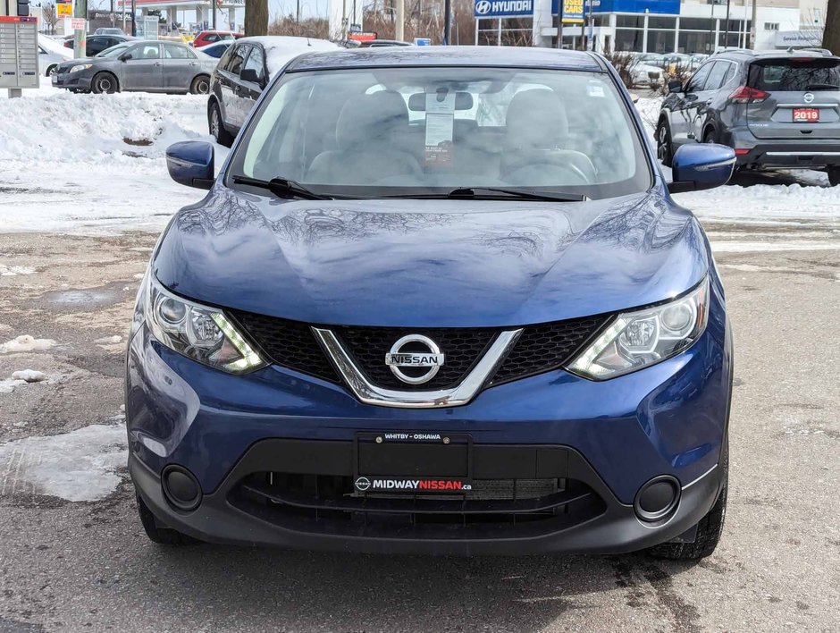 2017 Nissan Qashqai S-2