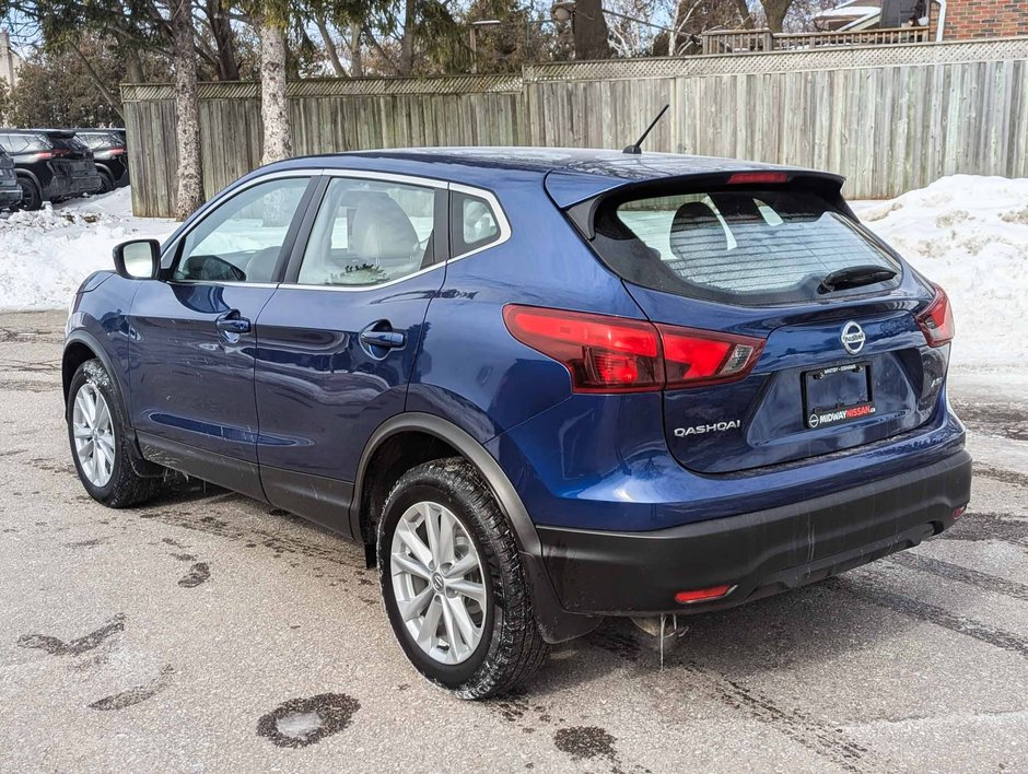 2017 Nissan Qashqai S-5