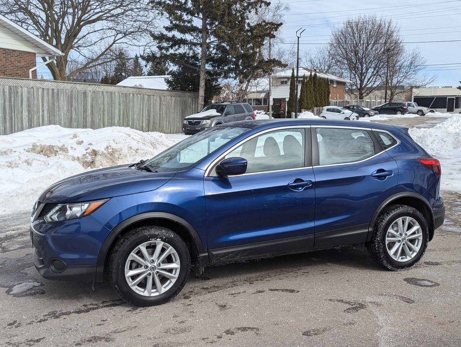 2017 Nissan Qashqai S-4