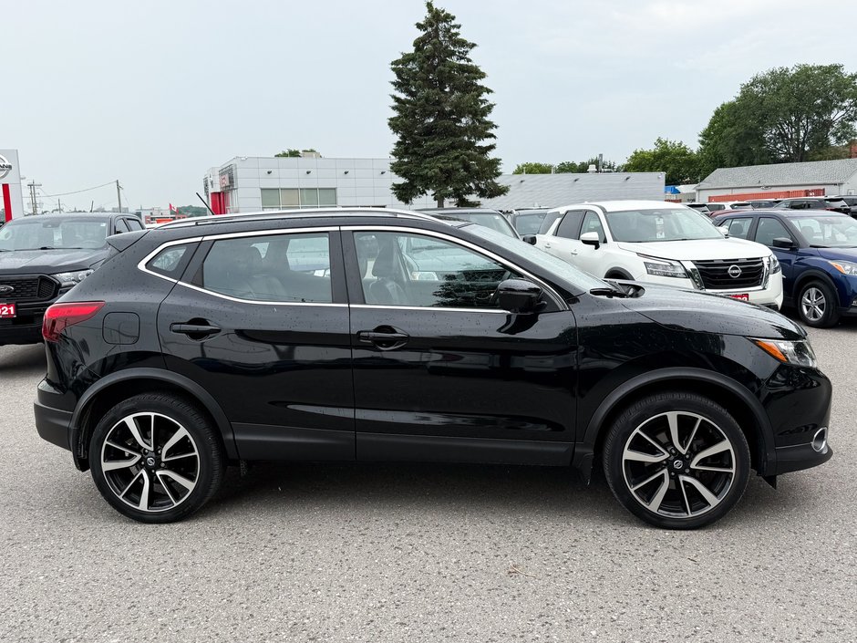 2017 Nissan Qashqai SL-9