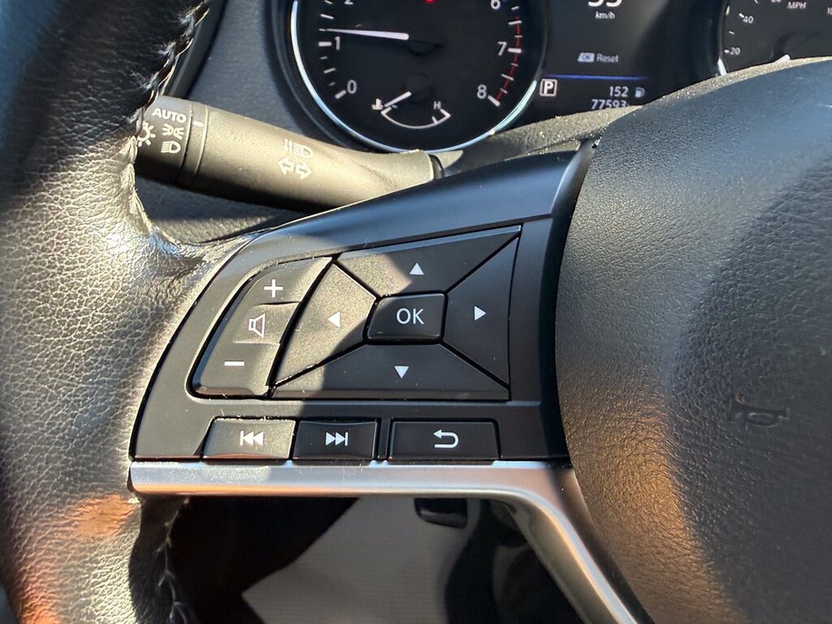 2022 Nissan Qashqai SV-22