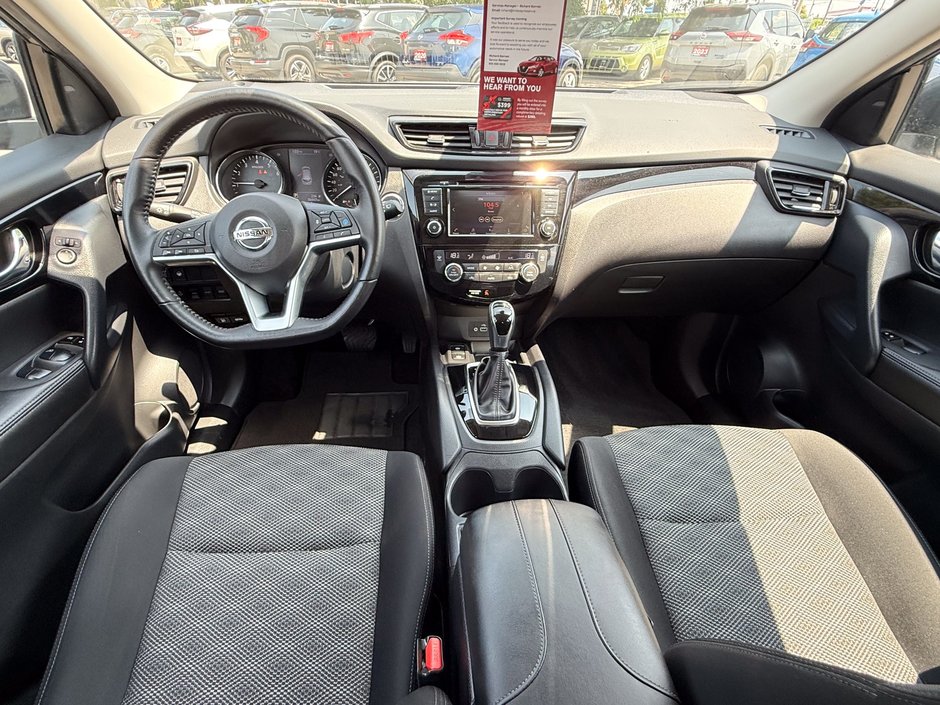 2023 Nissan Qashqai SV-16